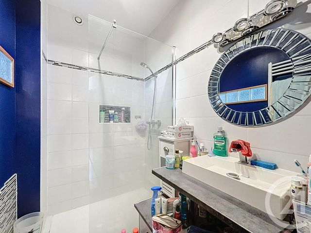 Maison à vendre - 4 pièces - 108,92 m2 - Veigne - 37 - CENTRE