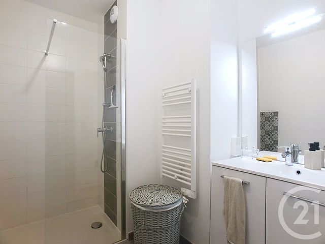 Appartement T3 à louer - 3 pièces - 65,10 m2 - Tours - 37 - CENTRE