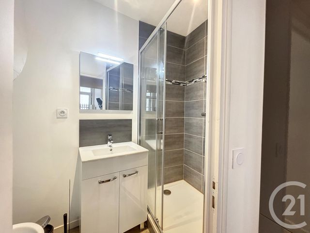 Appartement Studio &agrave; louer - 1 pi&egrave;ce - 21,45 m2 - Tours - 37 - CENTRE