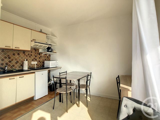 Appartement Studio &agrave; louer - 1 pi&egrave;ce - 23,19 m2 - Tours - 37 - CENTRE