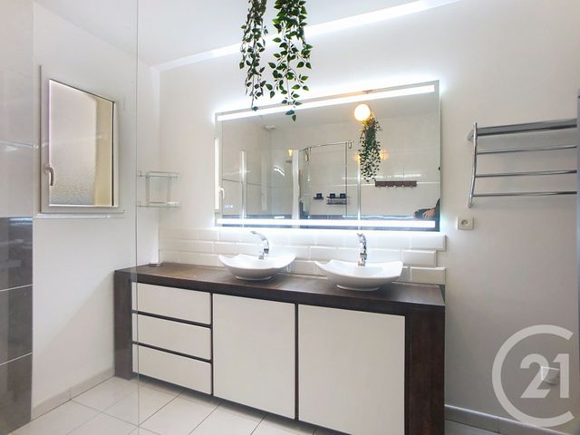 Maison à vendre - 5 pièces - 127,79 m2 - Monnaie - 37 - CENTRE