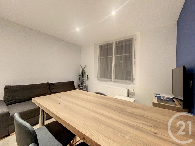 Appartement T2 à louer - 2 pièces - 26,40 m2 - Tours - 37 - CENTRE