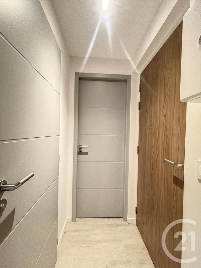 Appartement T2 à louer - 2 pièces - 26,40 m2 - Tours - 37 - CENTRE