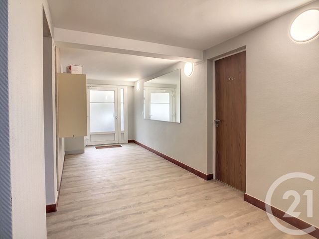 Parking &agrave; louer - 15 m2 - Tours - 37 - CENTRE