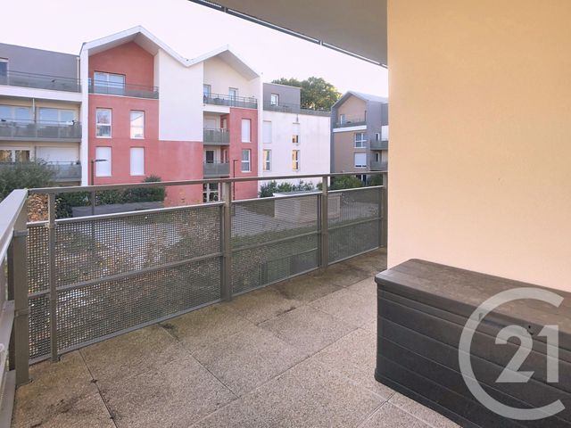 Appartement T3 &agrave; louer - 3 pi&egrave;ces - 65,10 m2 - Tours - 37 - CENTRE