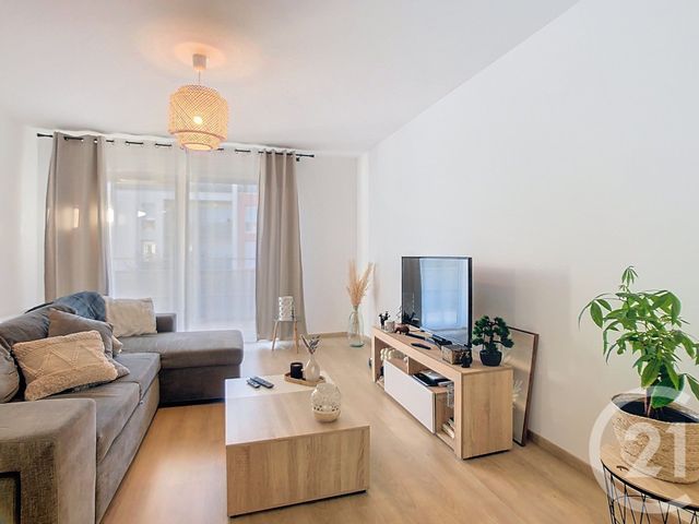 Appartement T3 &agrave; louer - 3 pi&egrave;ces - 65,10 m2 - Tours - 37 - CENTRE