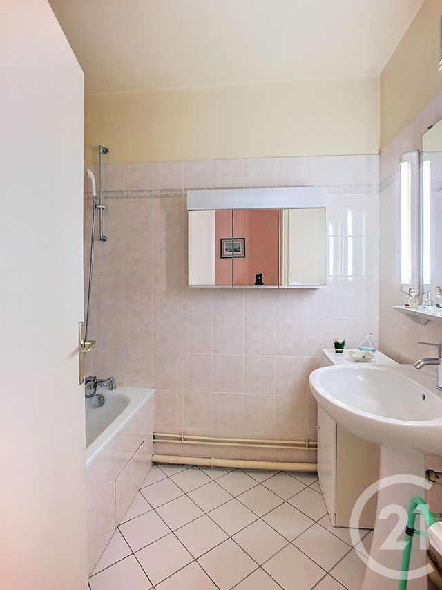 Appartement &agrave; vendre - 3 pi&egrave;ces - 76,86 m2 - Tours - 37 - CENTRE