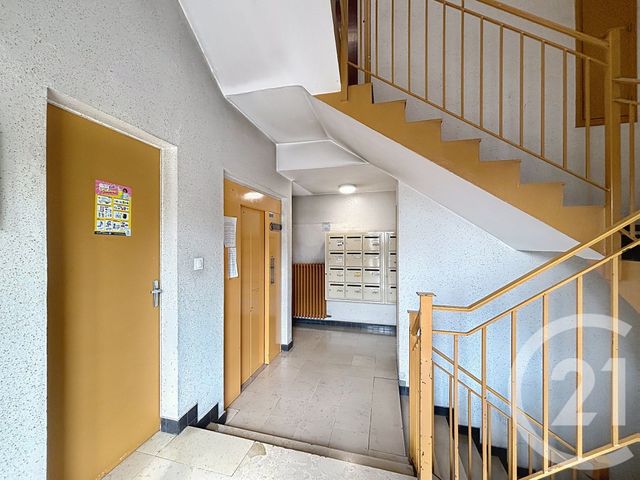 Appartement F3 &agrave; vendre - 2 pi&egrave;ces - 41,98 m2 - Tours - 37 - CENTRE