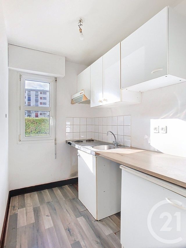Appartement Studio &agrave; louer - 1 pi&egrave;ce - 31,75 m2 - Joue Les Tours - 37 - CENTRE