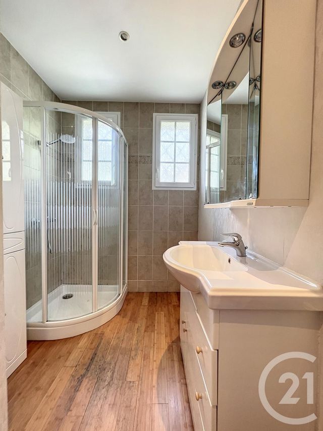 Maison &agrave; vendre - 8 pi&egrave;ces - 218,16 m2 - St Cyr Sur Loire - 37 - CENTRE