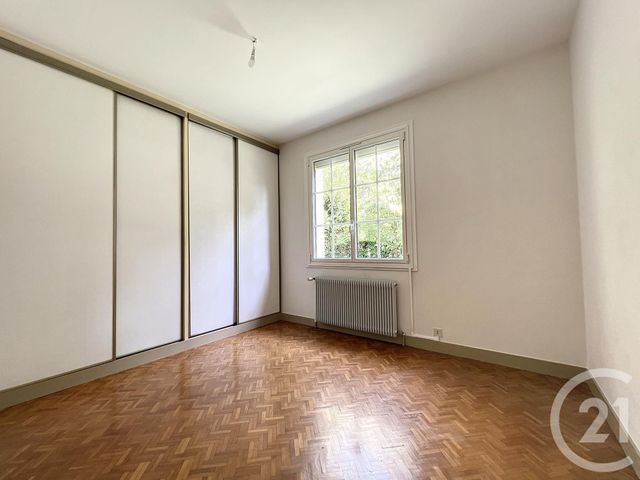 Maison &agrave; vendre - 8 pi&egrave;ces - 218,16 m2 - St Cyr Sur Loire - 37 - CENTRE