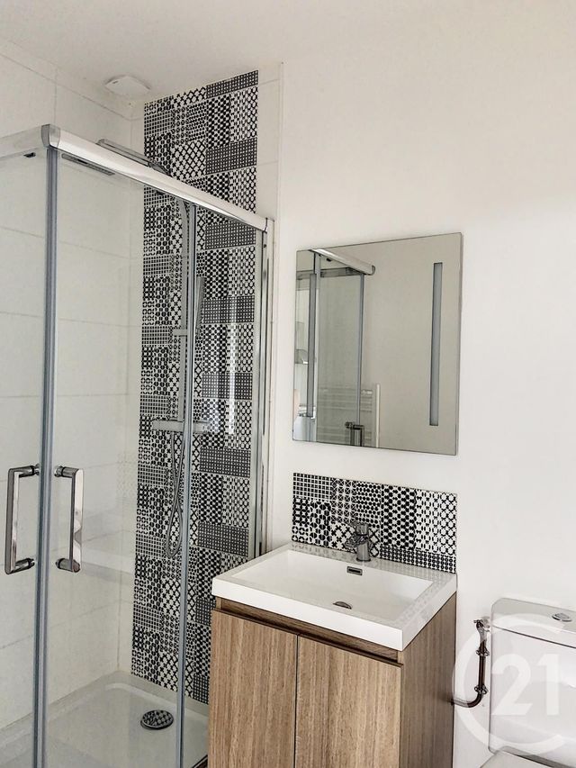 Appartement T2 &agrave; louer - 2 pi&egrave;ces - 33,73 m2 - Tours - 37 - CENTRE