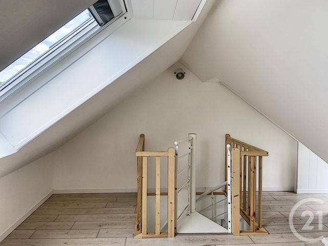 Appartement T2 &agrave; louer - 2 pi&egrave;ces - 33,73 m2 - Tours - 37 - CENTRE