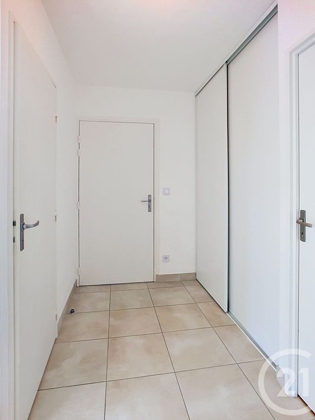 Appartement T3 &agrave; louer - 3 pi&egrave;ces - 65,13 m2 - Tours - 37 - CENTRE