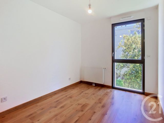 Appartement T3 &agrave; louer - 3 pi&egrave;ces - 65,13 m2 - Tours - 37 - CENTRE