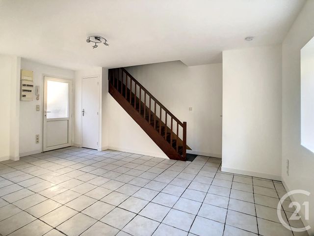 Appartement T3 &agrave; louer - 3 pi&egrave;ces - 51,32 m2 - Tours - 37 - CENTRE