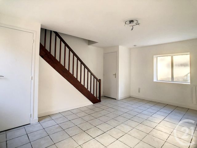 Appartement T3 &agrave; louer - 3 pi&egrave;ces - 51,32 m2 - Tours - 37 - CENTRE