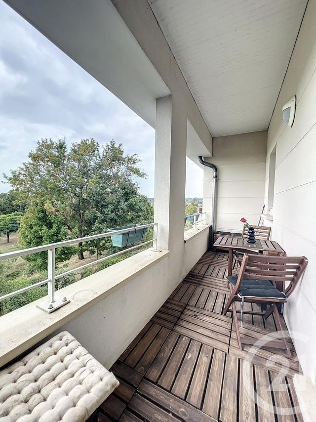 Appartement F3 &agrave; louer - 3 pi&egrave;ces - 73,29 m2 - La Ville Aux Dames - 37 - CENTRE