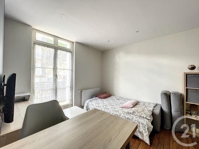 Appartement F1 &agrave; louer - 1 pi&egrave;ce - 17,30 m2 - Tours - 37 - CENTRE