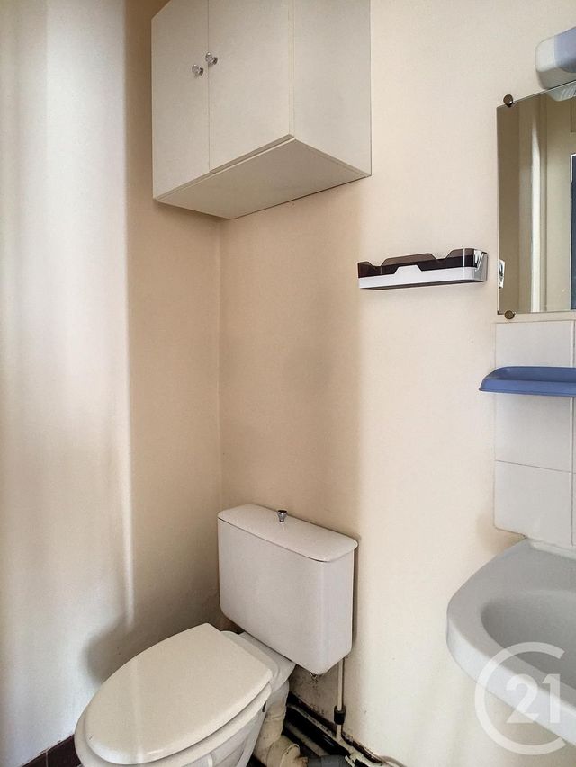 Appartement Studio &agrave; louer - 1 pi&egrave;ce - 26,56 m2 - Tours - 37 - CENTRE
