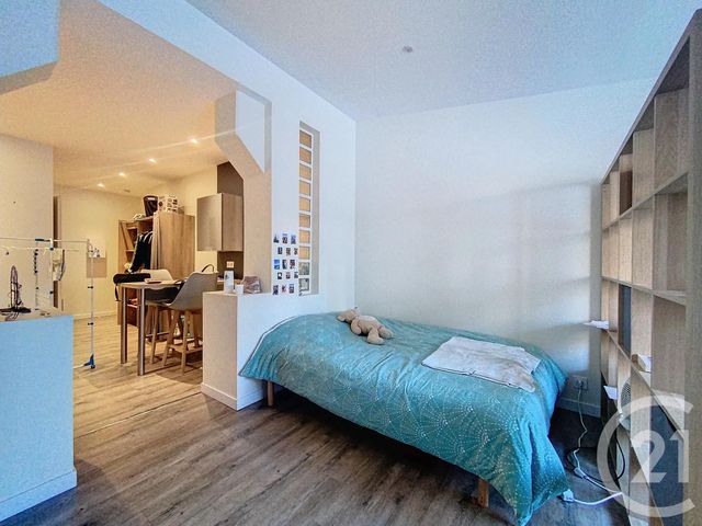 Appartement Studio &agrave; louer - 1 pi&egrave;ce - 30,98 m2 - Tours - 37 - CENTRE