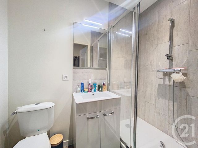 Appartement Studio &agrave; louer - 1 pi&egrave;ce - 30,98 m2 - Tours - 37 - CENTRE