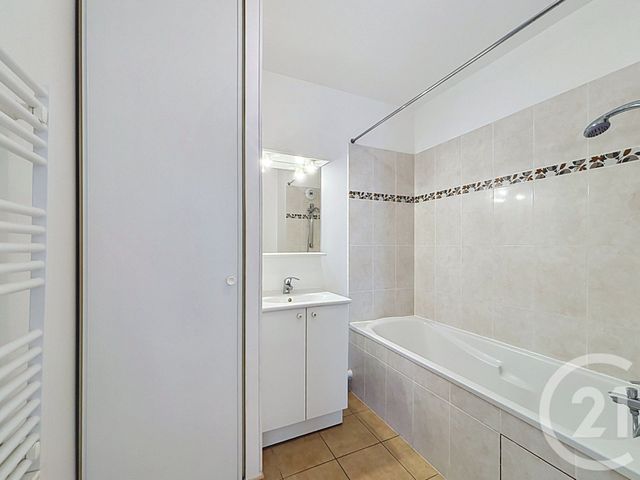 Appartement F3 &agrave; vendre - 3 pi&egrave;ces - 64,03 m2 - St Cyr Sur Loire - 37 - CENTRE