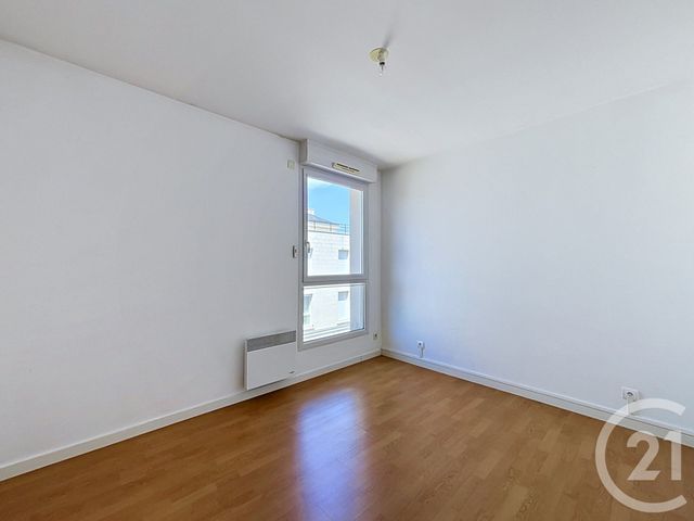 Appartement F3 &agrave; vendre - 3 pi&egrave;ces - 64,03 m2 - St Cyr Sur Loire - 37 - CENTRE