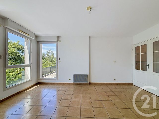 Appartement F3 &agrave; vendre - 3 pi&egrave;ces - 64,03 m2 - St Cyr Sur Loire - 37 - CENTRE