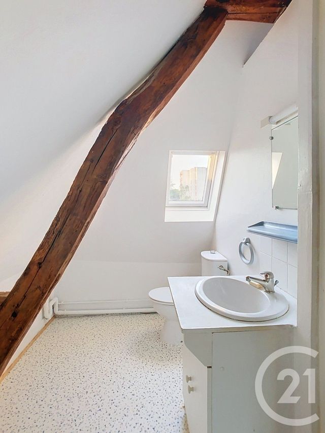 Appartement F1 &agrave; vendre - 1 pi&egrave;ce - 14,27 m2 - La Riche - 37 - CENTRE