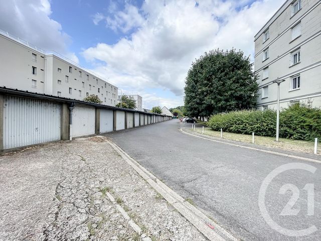 Parking &agrave; louer - 13,13 m2 - Tours - 37 - CENTRE