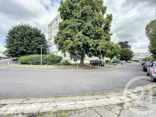 Parking &agrave; louer - 13,13 m2 - Tours - 37 - CENTRE