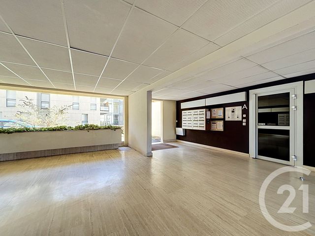 Appartement F3 &agrave; vendre - 3 pi&egrave;ces - 84,02 m2 - Tours - 37 - CENTRE