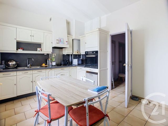Appartement T3 &agrave; louer - 3 pi&egrave;ces - 89,09 m2 - Tours - 37 - CENTRE