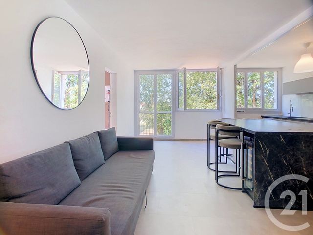 Appartement T4 &agrave; louer - 4 pi&egrave;ces - 69,61 m2 - Tours - 37 - CENTRE
