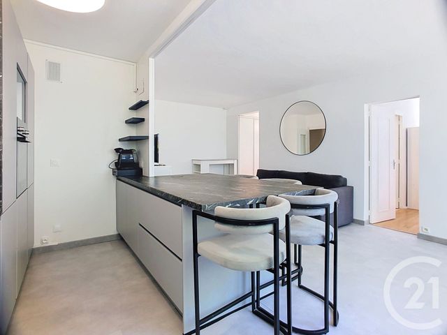 Appartement T4 &agrave; louer - 4 pi&egrave;ces - 69,61 m2 - Tours - 37 - CENTRE