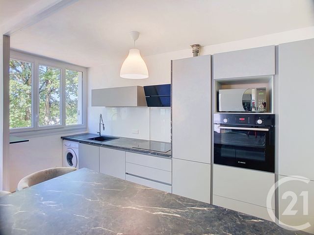 Appartement T4 &agrave; louer - 4 pi&egrave;ces - 69,61 m2 - Tours - 37 - CENTRE