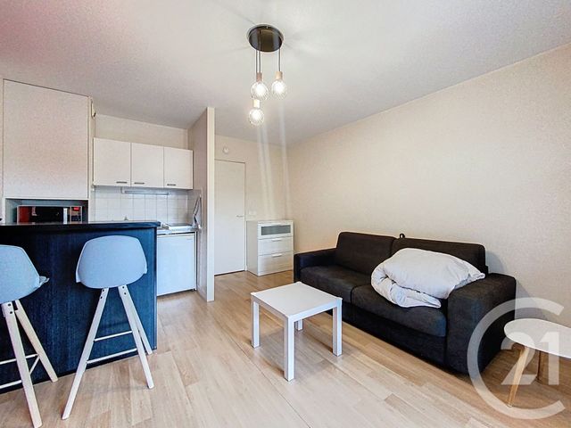 Appartement Studio &agrave; louer - 1 pi&egrave;ce - 24,08 m2 - Tours - 37 - CENTRE
