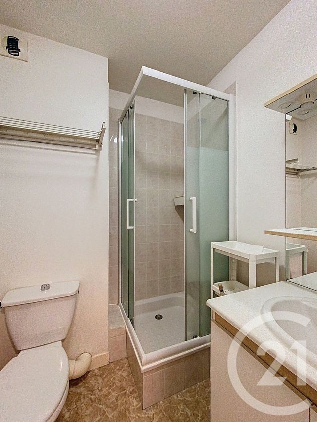 Appartement Studio &agrave; louer - 1 pi&egrave;ce - 24,08 m2 - Tours - 37 - CENTRE