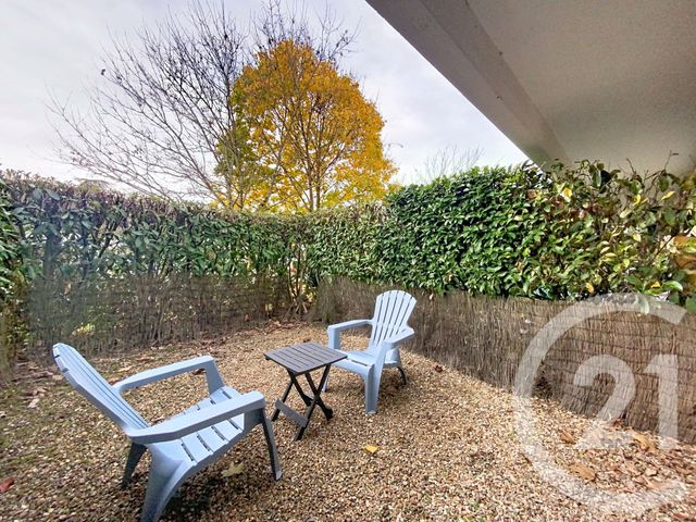 Appartement Studio &agrave; louer - 1 pi&egrave;ce - 24,08 m2 - Tours - 37 - CENTRE