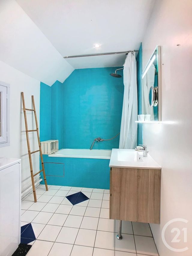 Maison &agrave; louer - 3 pi&egrave;ces - 62,21 m2 - Montlouis Sur Loire - 37 - CENTRE