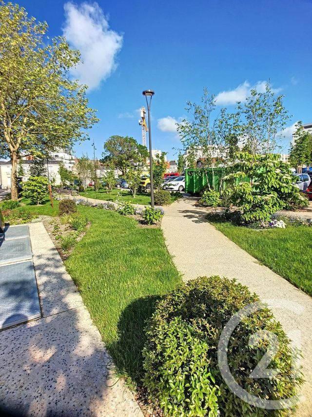 Appartement Duplex &agrave; louer - 4 pi&egrave;ces - 98 m2 - Tours - 37 - CENTRE