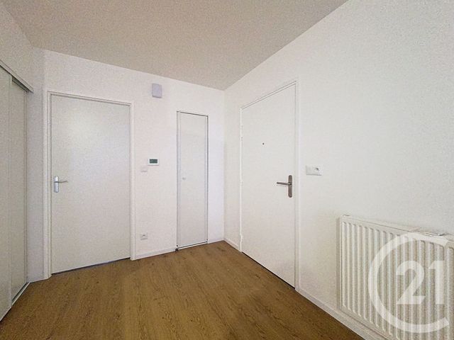 Appartement T3 &agrave; louer - 3 pi&egrave;ces - 65,40 m2 - Tours - 37 - CENTRE