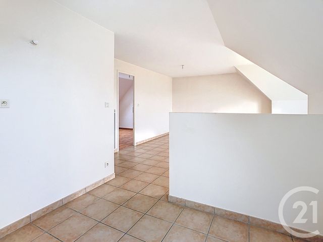 Appartement F3 &agrave; louer - 3 pi&egrave;ces - 55,80 m2 - Monnaie - 37 - CENTRE