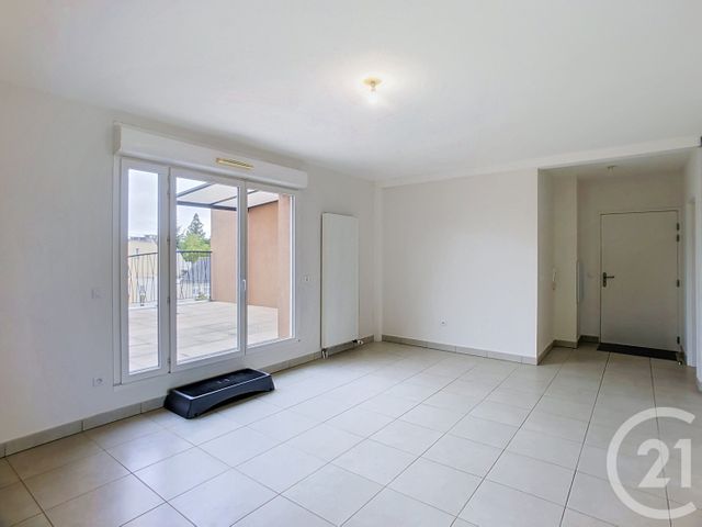 Appartement F4 &agrave; louer - 4 pi&egrave;ces - 98,88 m2 - Tours - 37 - CENTRE