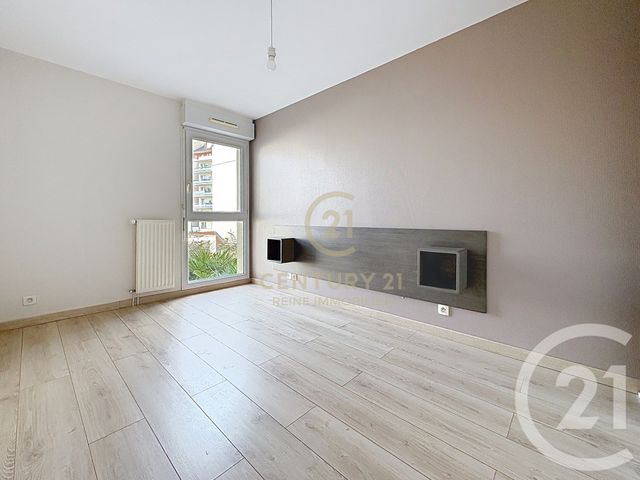 Appartement T2 &agrave; louer - 2 pi&egrave;ces - 45,11 m2 - Rennes - 35 - BRETAGNE