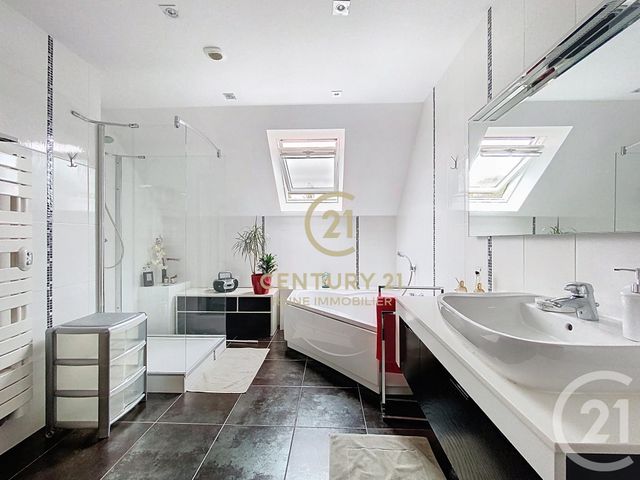 Maison à vendre - 6 pièces - 151,90 m2 - Vezin Le Coquet - 35 - BRETAGNE