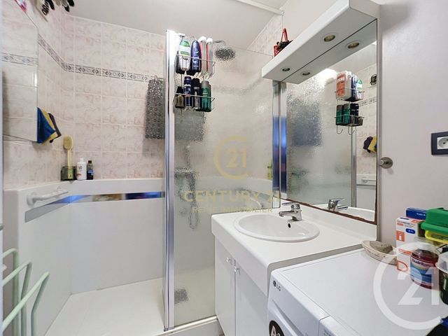 Appartement T3 &agrave; vendre - 3 pi&egrave;ces - 62,10 m2 - St Jacques De La Lande - 35 - BRETAGNE