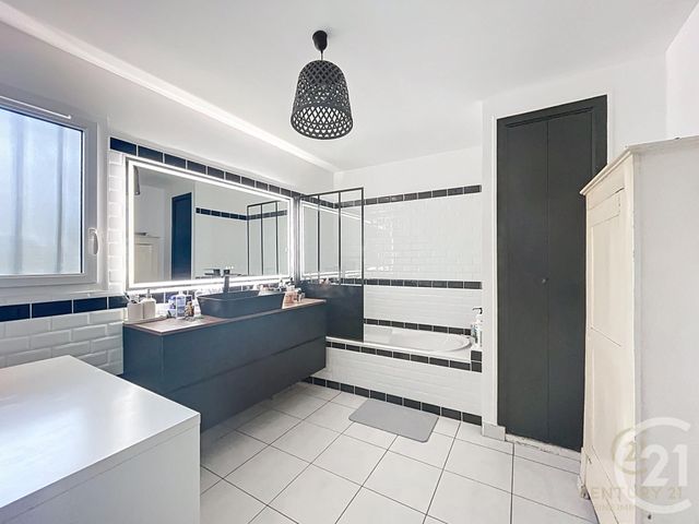 Maison &agrave; vendre - 5 pi&egrave;ces - 104,50 m2 - Rennes - 35 - BRETAGNE