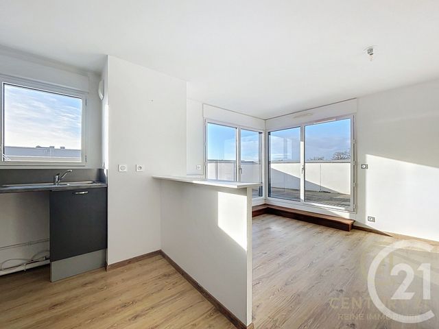 Appartement F4 &agrave; vendre - 4 pi&egrave;ces - 80,48 m2 - Chartres De Bretagne - 35 - BRETAGNE